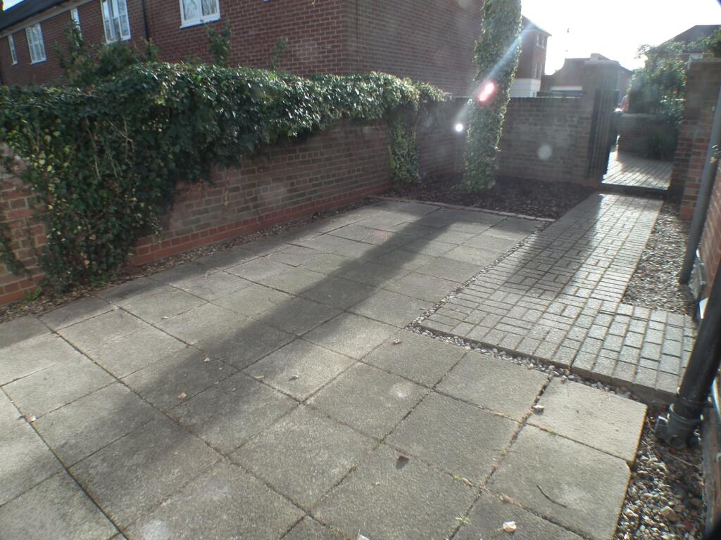 House in Canterbury, Kent - View 5