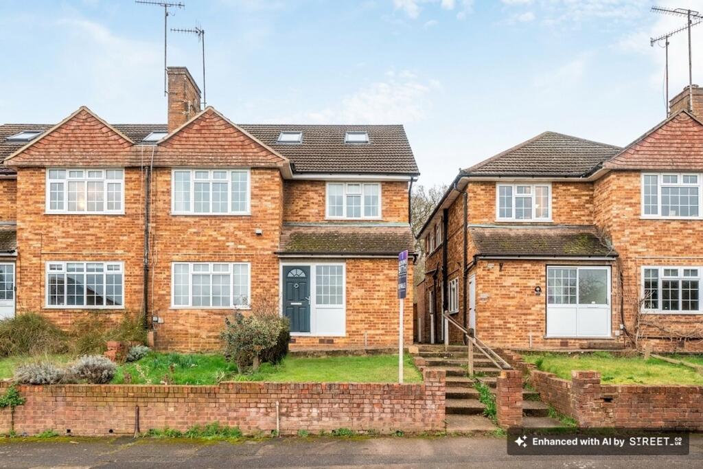Main image of property: Kelvedon Close, Kingston Upon Thames, KT2