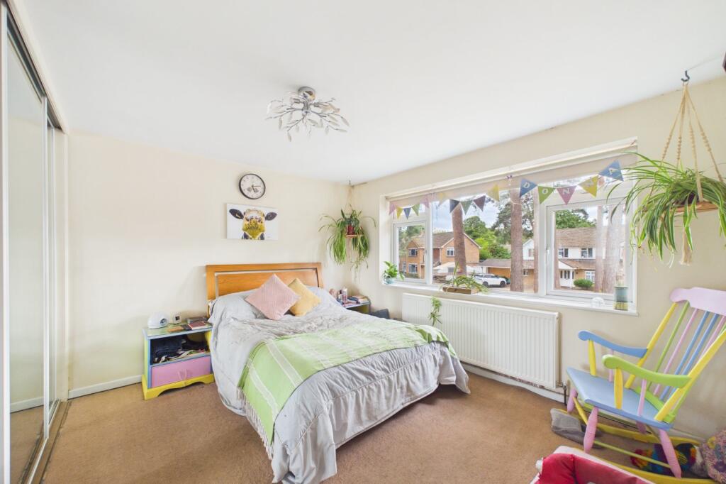 House in Reading - More