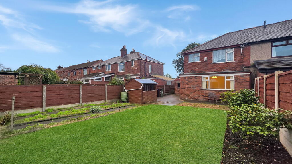 House in Tyldesley, Astley - More