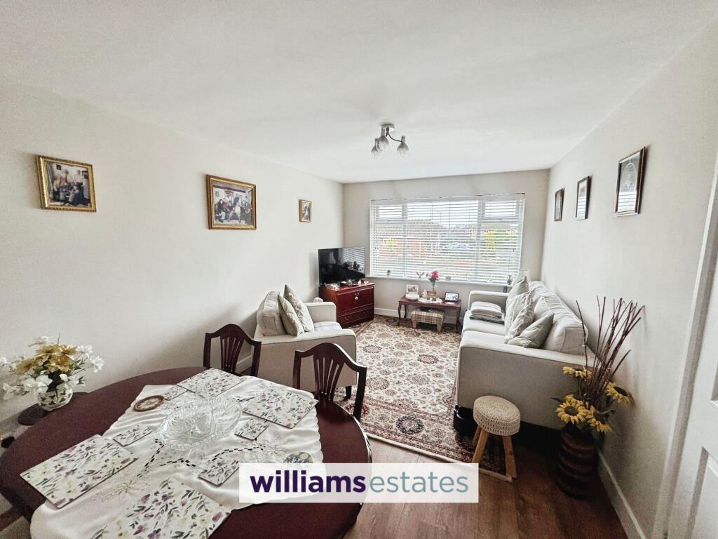 Dwyfor Court, Prestatyn, LL19 photo 2