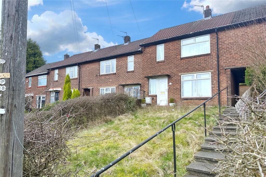 Main image of property: Castleton Grove, Ashton-under-Lyne, Greater Manchester, OL6