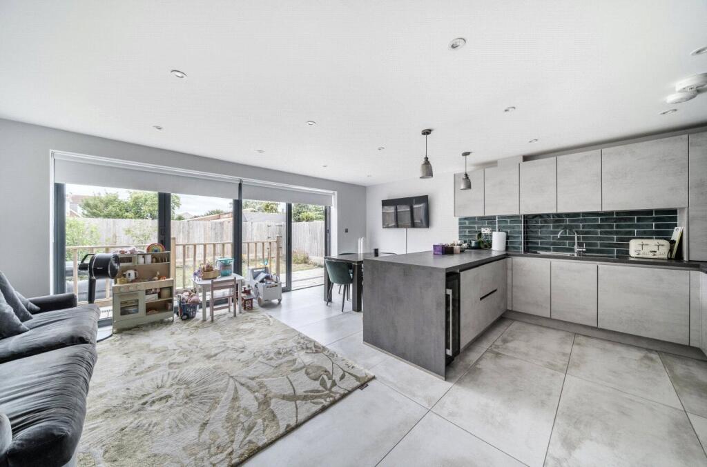 Main image of property: Princes Close, Eton Wick, Windsor, SL4