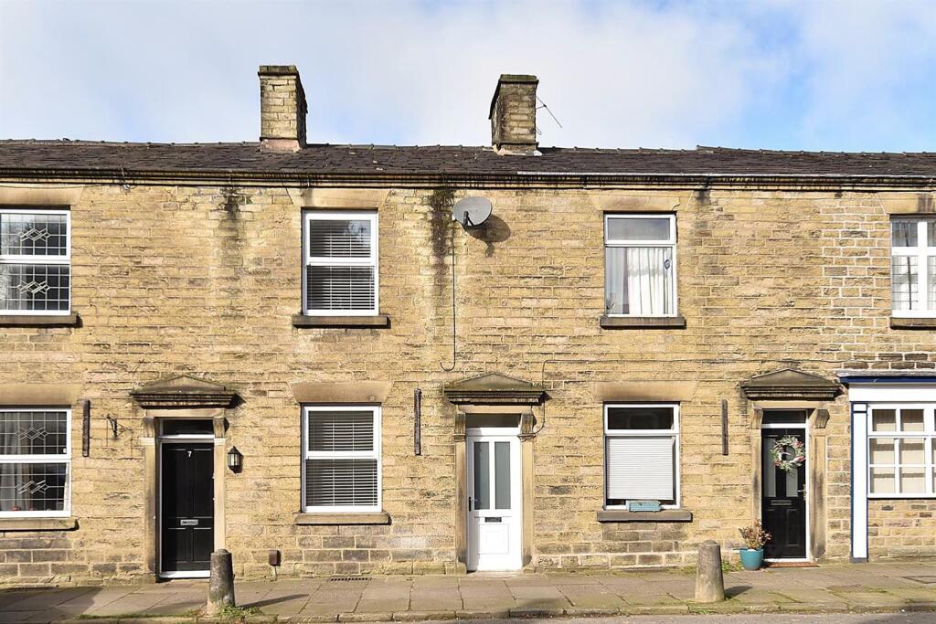 2-bed terraced on Wellington Road, Bollington, SK10 5JR, £235,000