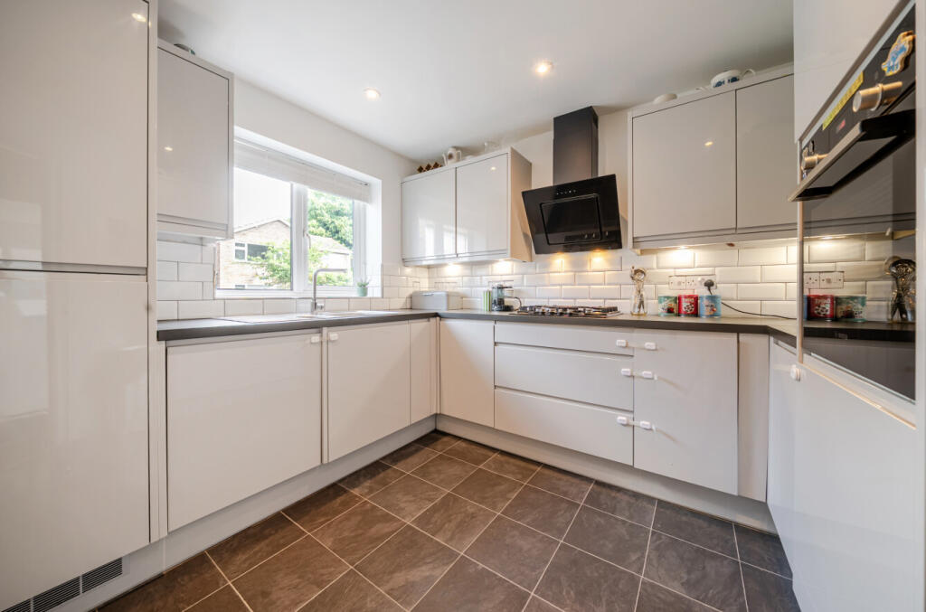 House in London, London Borough of Bromley - View 5