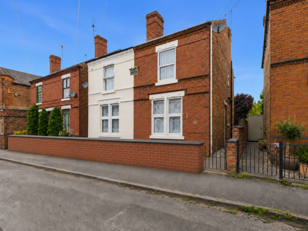 Main image of property: 19 Dockholm Road, Long Eaton, Nottingham