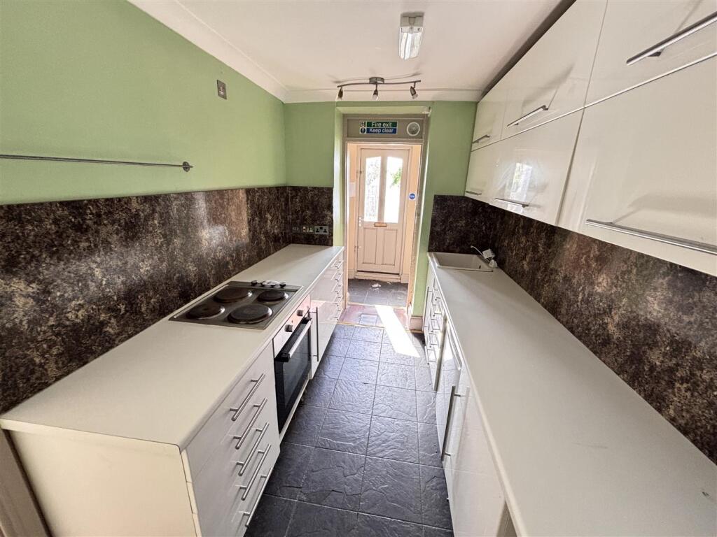 House in Framwellgate Moor, Pity Me - View 3