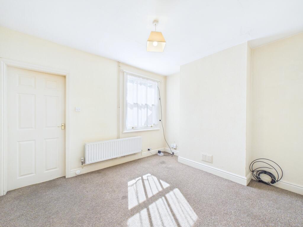 House in Peterborough, Millfield - View 4