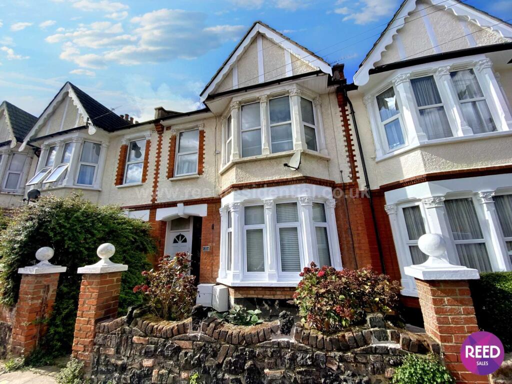 Main image of property: Glenwood Avenue, Westcliff On Sea
