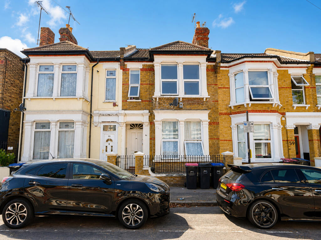 Main image of property: Ashburnham Road, Southend-on-sea, SS1