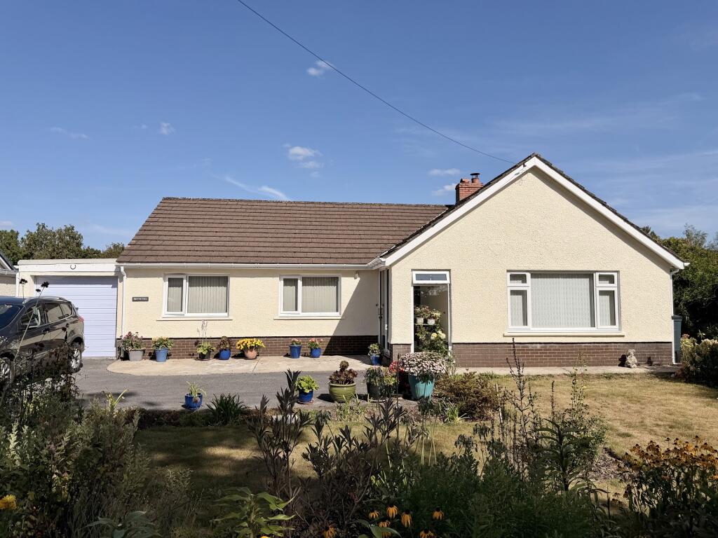 Main image of property: Rhydwenlais, Cilycwm, Llandovery, Carmarthenshire.