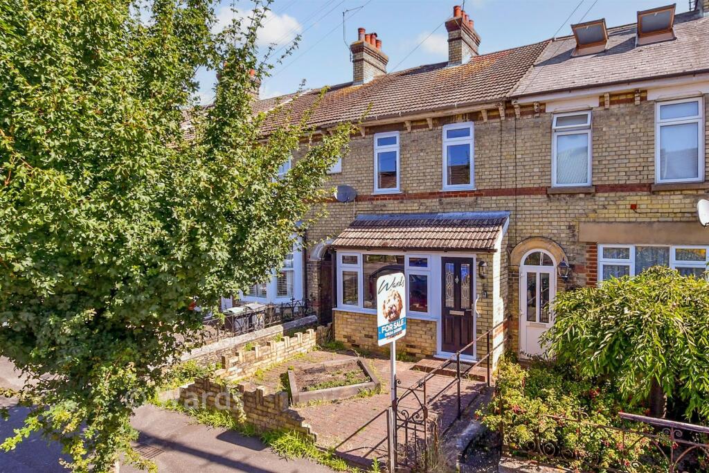 Main image of property: Queens Avenue, Snodland, Kent