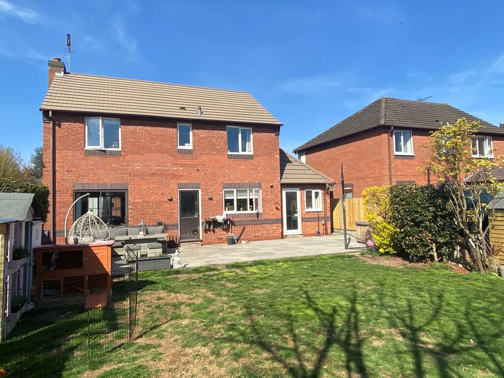Maple Close, Doveridge photo 2