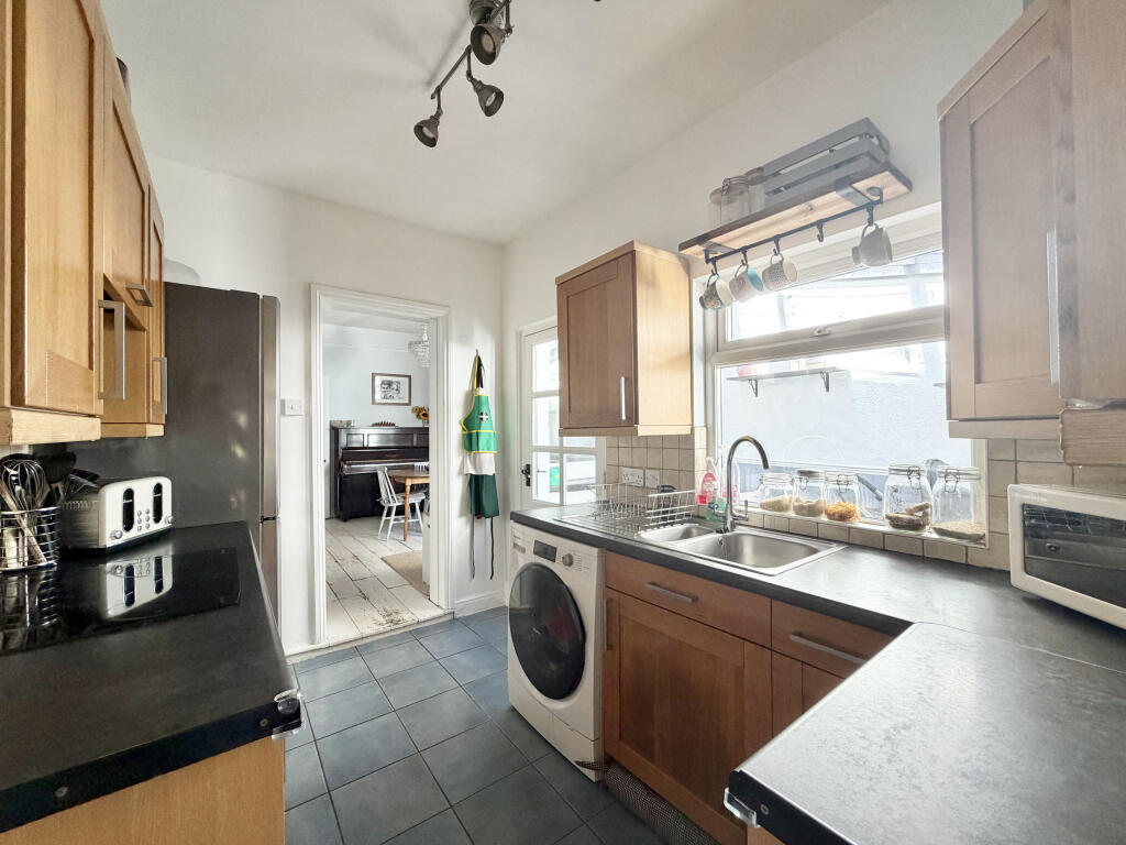 House in Taunton, North Town - More