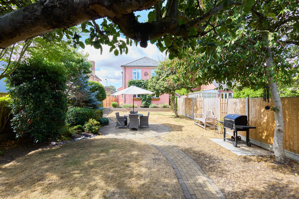 House in Cambridge - View 4