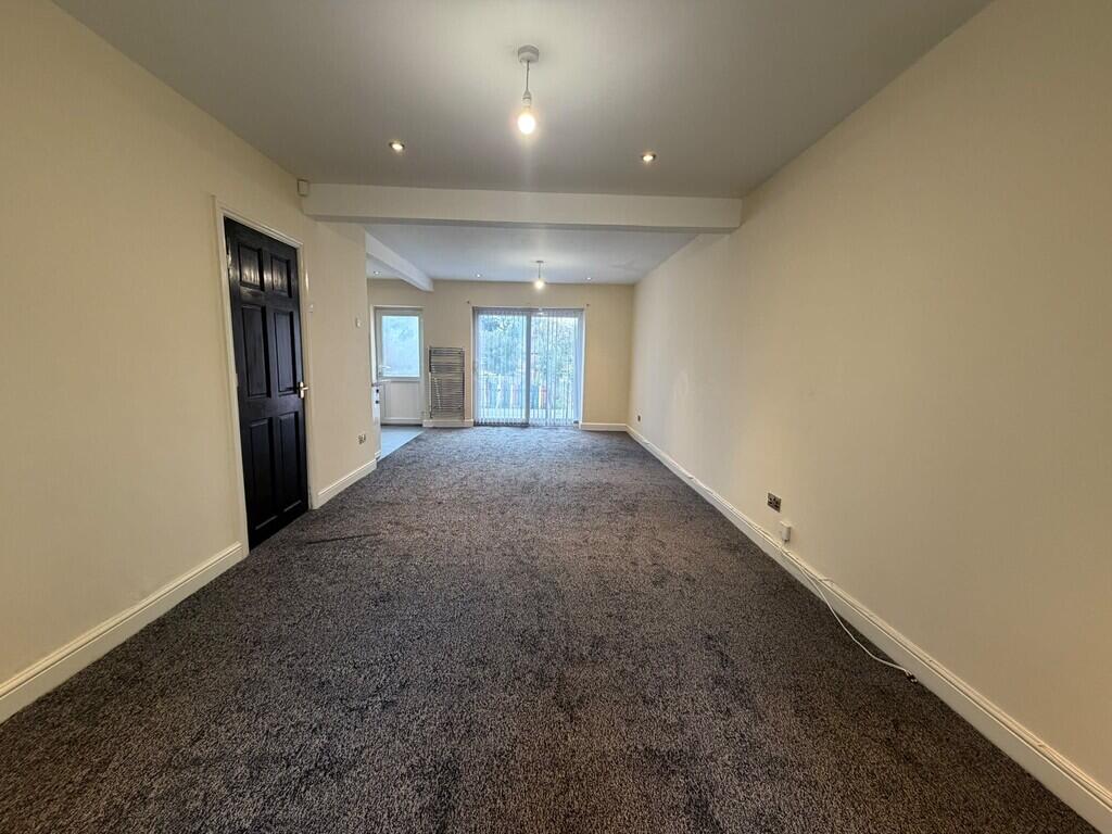 House in Birmingham, West Midlands - View 3