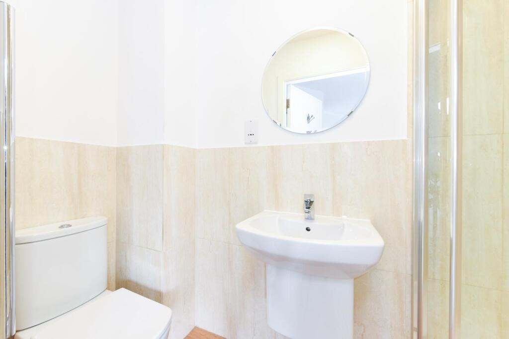 1 bedroom flat share for rent