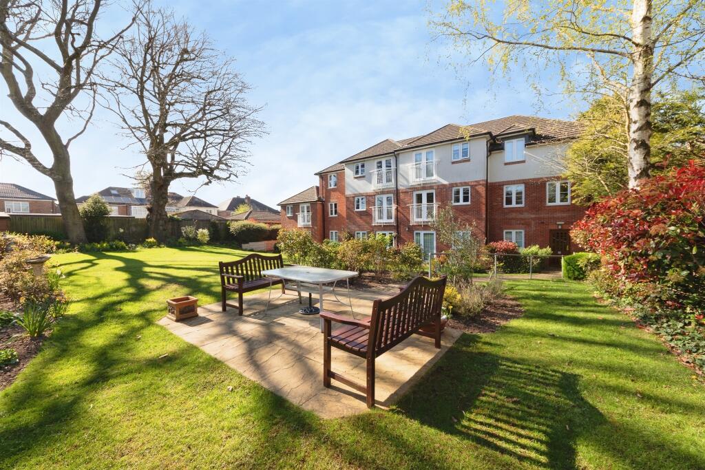 Main image of property: Stratford Road, Hall Green, Birmingham