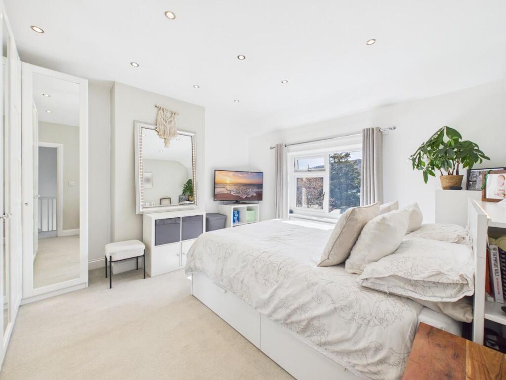 Additional image 16 of Druids View, Bingley, BD16 2DY