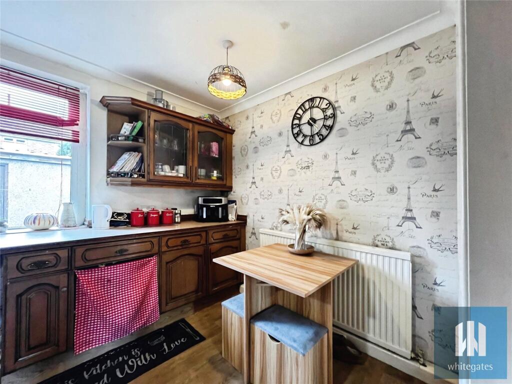 Broadlands, Meltham, HD9 photo 3
