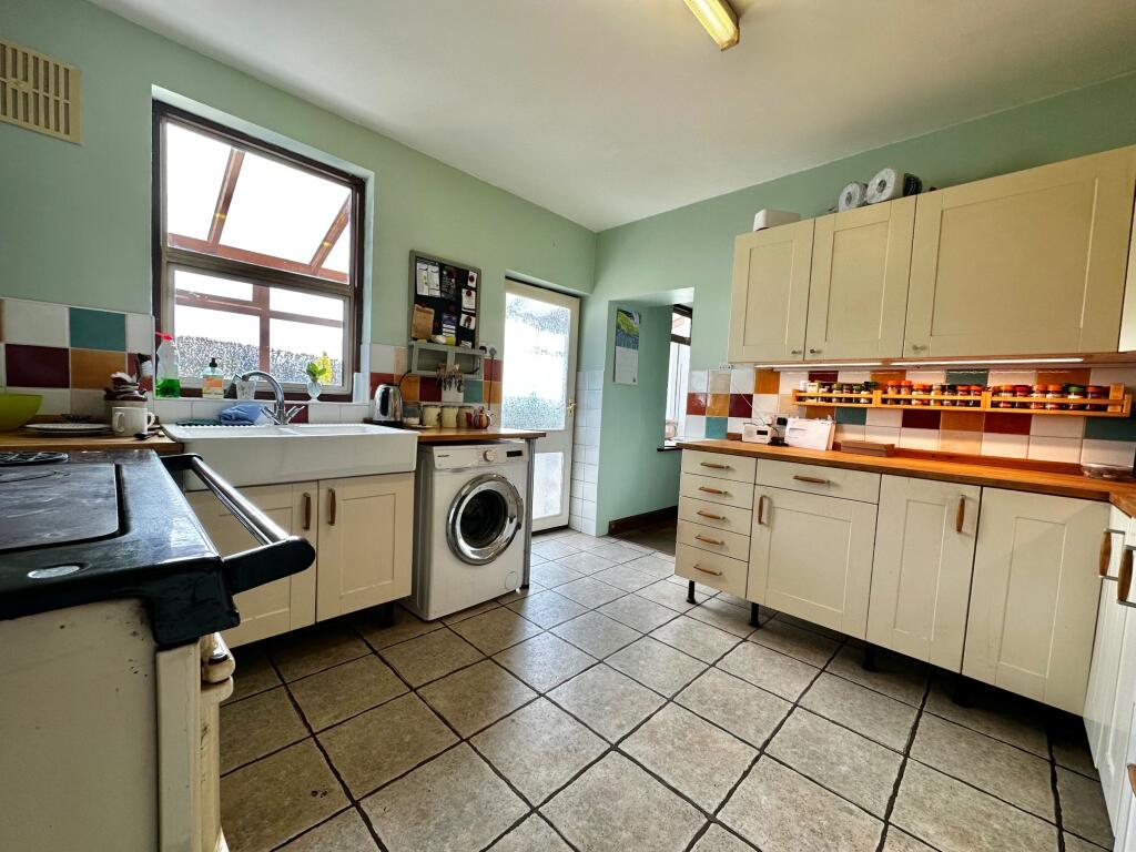 Littledean Hill Road, Cinderford photo 2