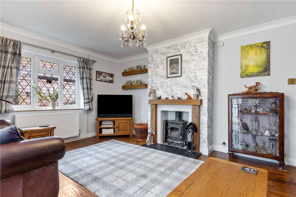 House in Portsmouth - More