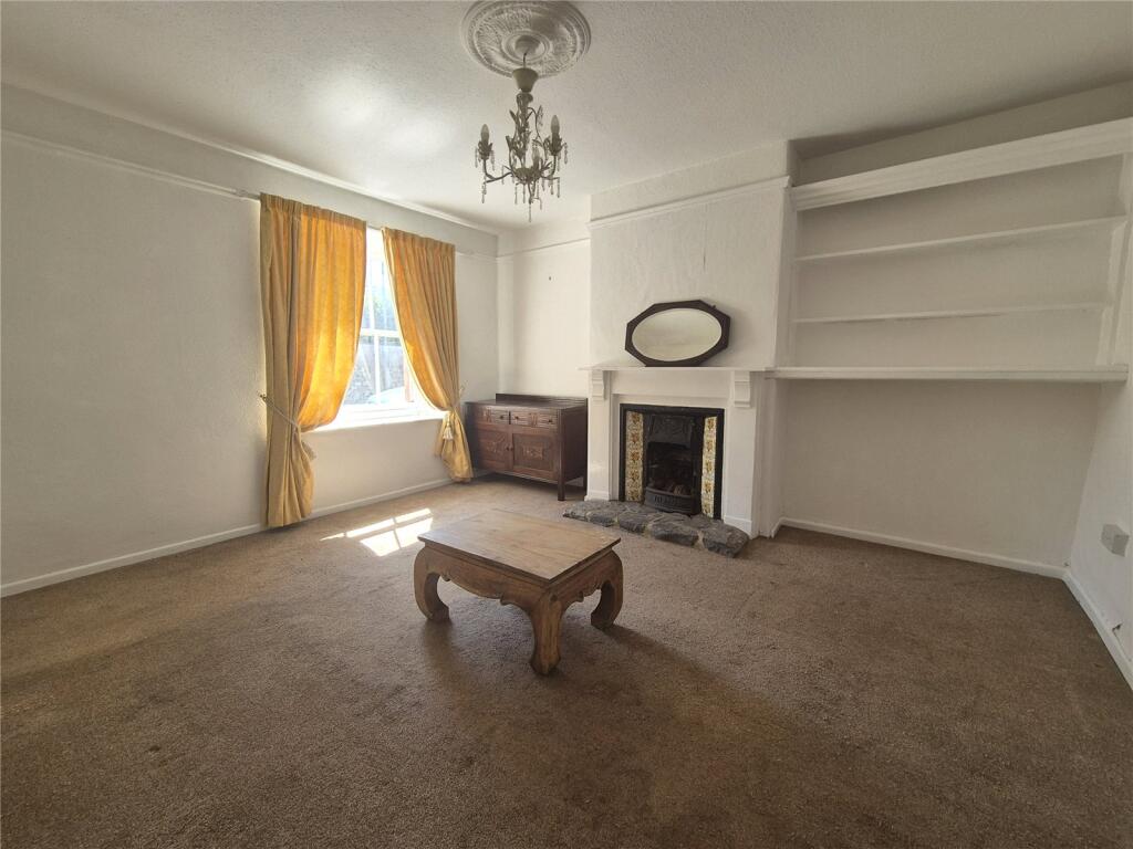 House in Taunton - View 2