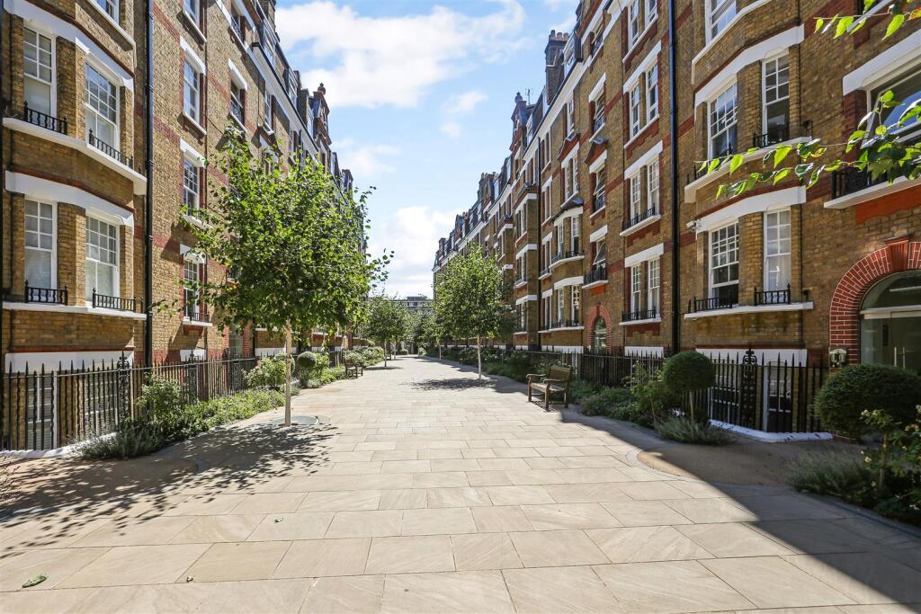 Main image of property: Walton Street, Chelsea, SW3