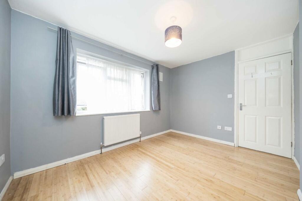 House in London - View 5