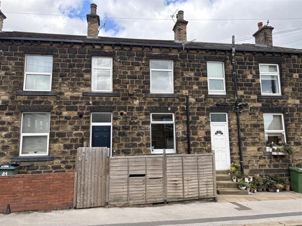 Main image of property: Britannia Road, Morley, Leeds