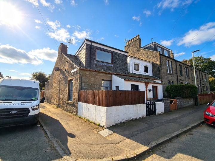 House in Dundee - View 3