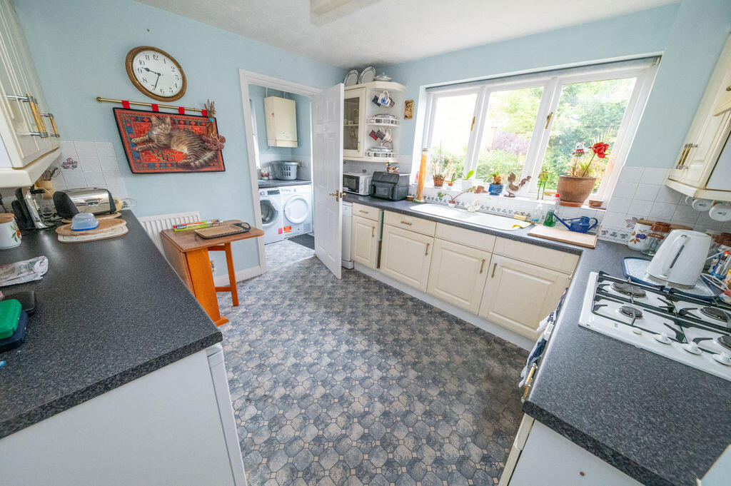 House in Clanfield - More