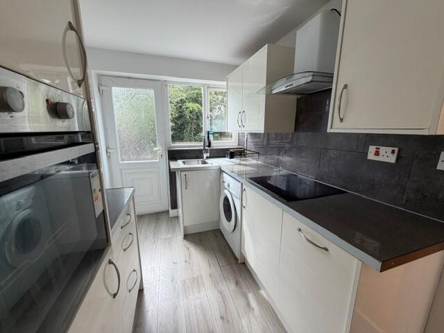 Steepwood Croft, Birmingham, B30 photo 5