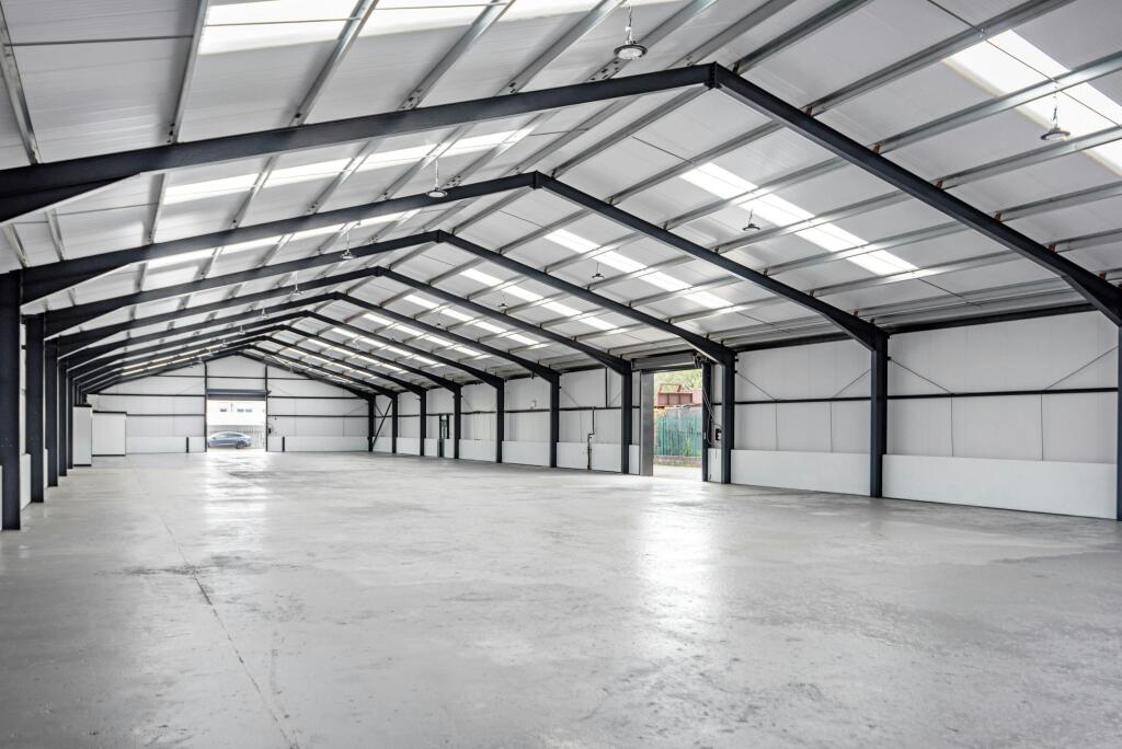 2 Dunnswood Road, Cumbernauld (INTERNAL) COMPRESSED (6 of 23).JPG