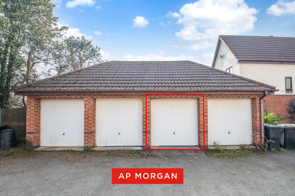 Additional image 2 of Stoney Hill Close, Bromsgrove, Worcestershire, B60