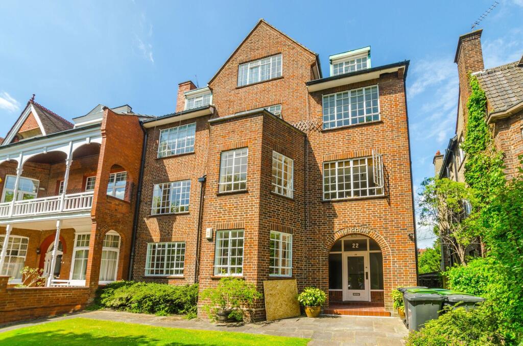 Main image of property: Queens Avenue, Muswell Hill, London, N10