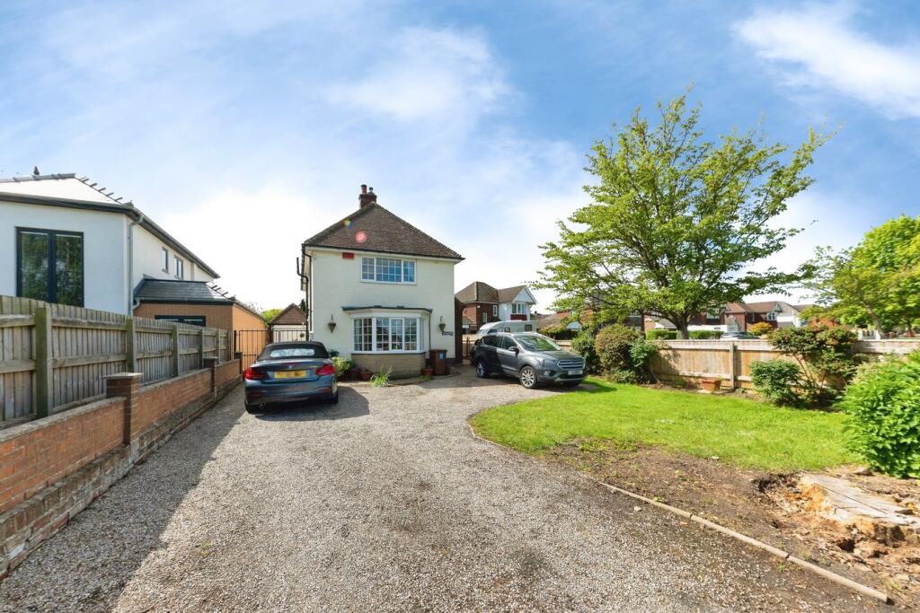 Main image of property: Weelsby Road, Grimsby, DN32