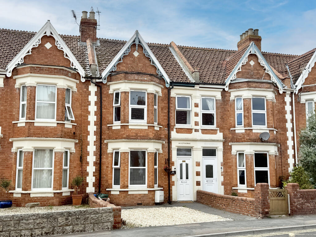 4-bed terraced on Highbridge Road, Burnham-On-Sea, Somerset, £265,000