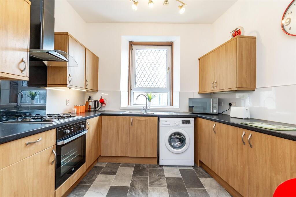 Apartment in Aberdeen, George Street - More