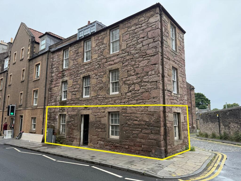 Main image of property: 78 Buccleuch Street, Edinburgh, EH8 9NH