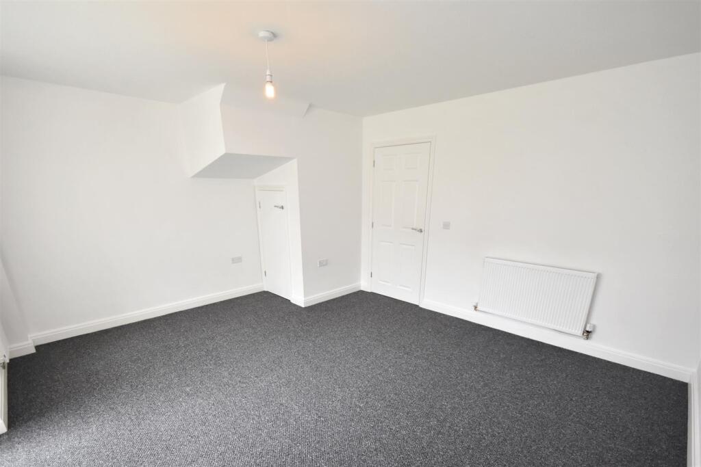 House in Northampton - More