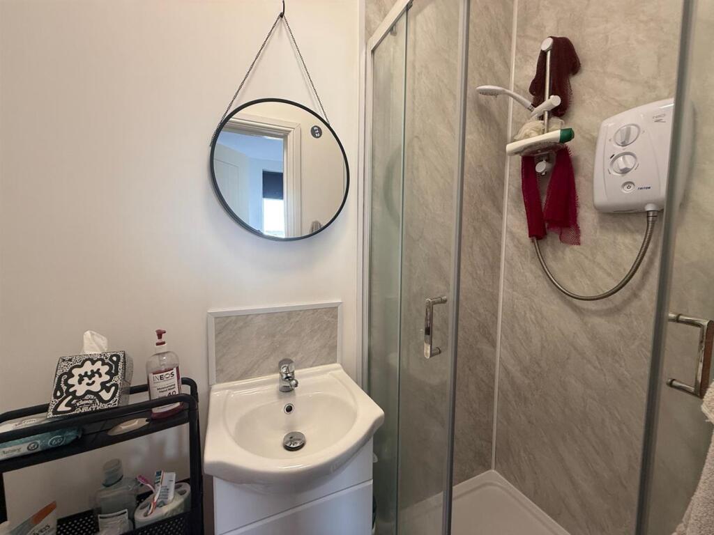 Main image of property: *En-Suite* Welbeck Street, Kirkby-In-Ashfield, Nottingham