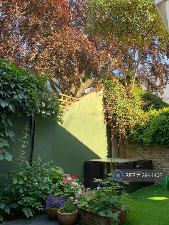 Main image of property: Taybridge Road, London, SW11