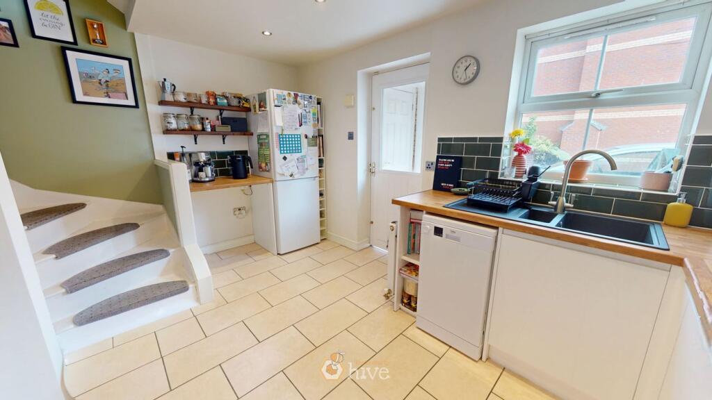 House in Doncaster - View 5