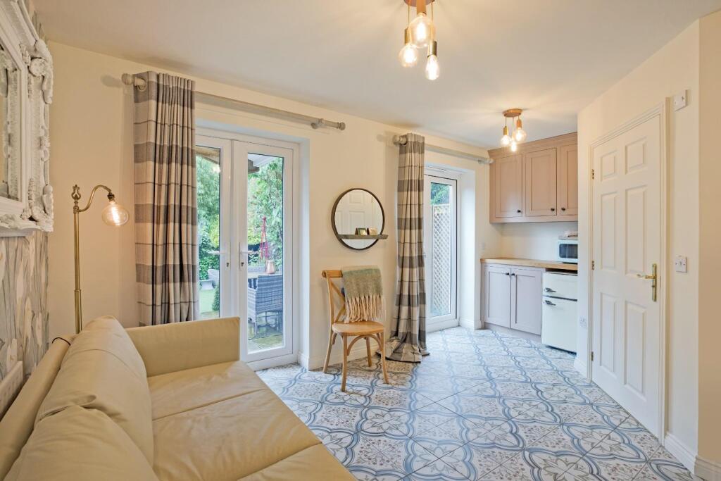 House in Bradford, Ben Rhydding, Ilkley - View 4