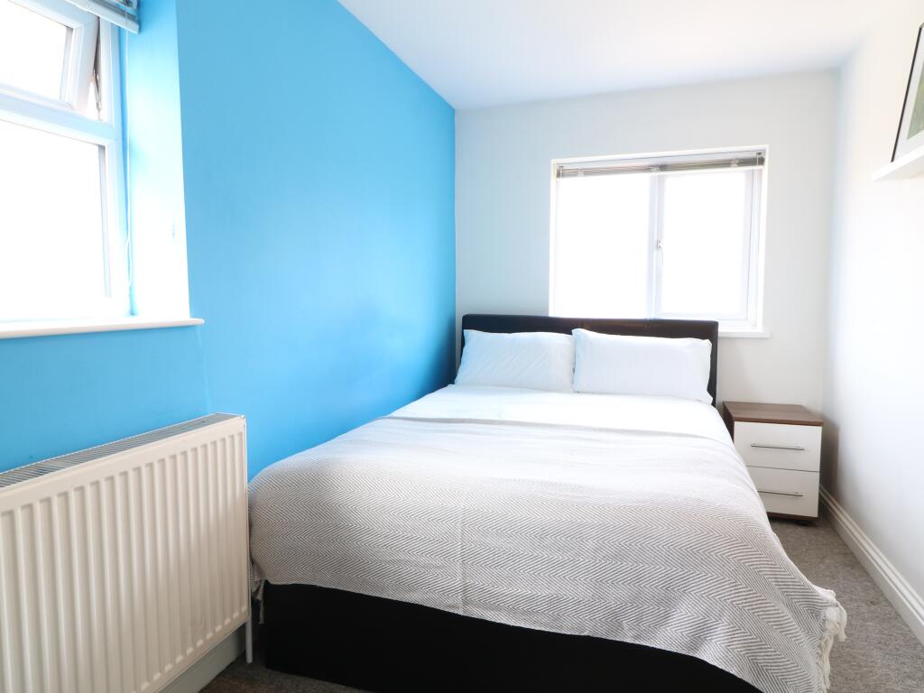 Main image of property: Hillview Crescent