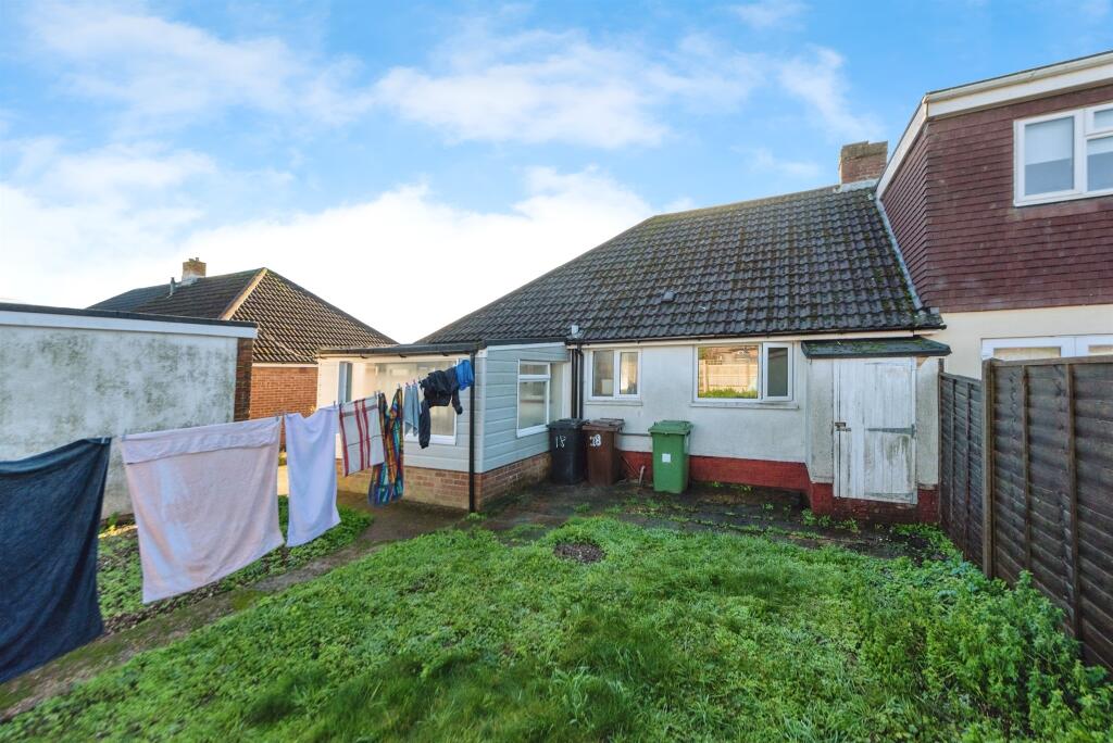 Romsey Road, Waterlooville photo 4