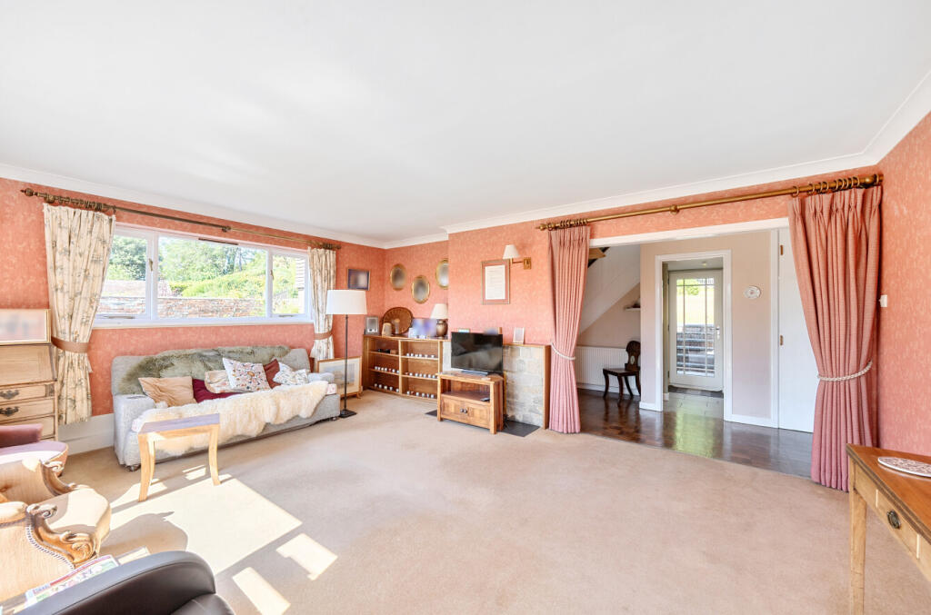 House in Winchester, Sparsholt - View 3