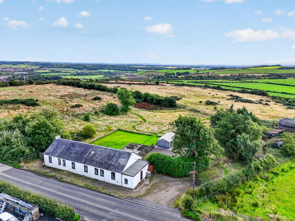 Main image of property: 1 Langlands Cottage, West Kilbride Road, Dalry, KA24 5HH