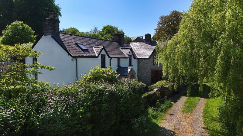 4-bed detached on Ffawyddog, Crickhowell, £925,000